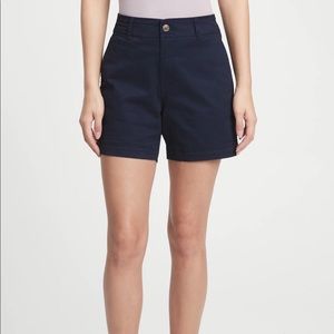 Gap® Girlfriend Chino Mid Rise Khaki Bermuda Shorts Washwell 00